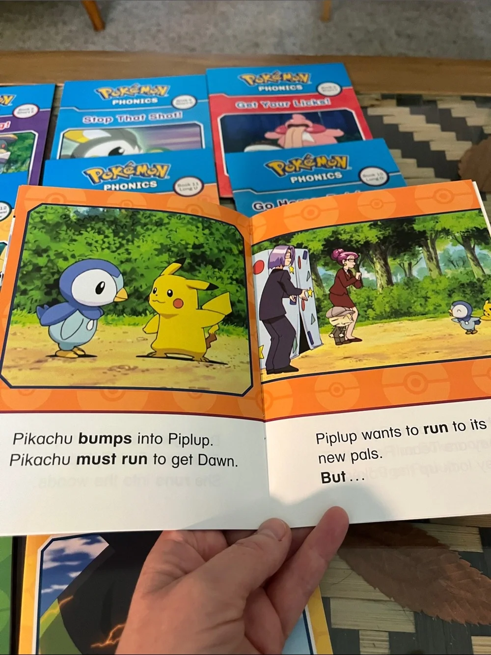 Scholastic Pokémon Phonics Boxed Set - Green & Blue Cover Learn to Read W/vowels